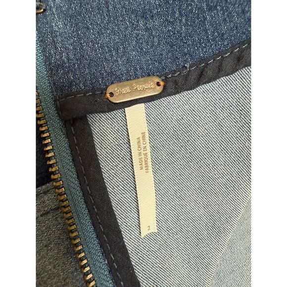 Free People Two Tone Multi Panel Stretch Denim Zip Back Mini Skirt.Womens. Sz 2 - Picture 4 of 10